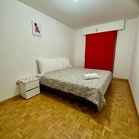 Quarto em Acomodações Particulares La Maison De Voyage Lausana