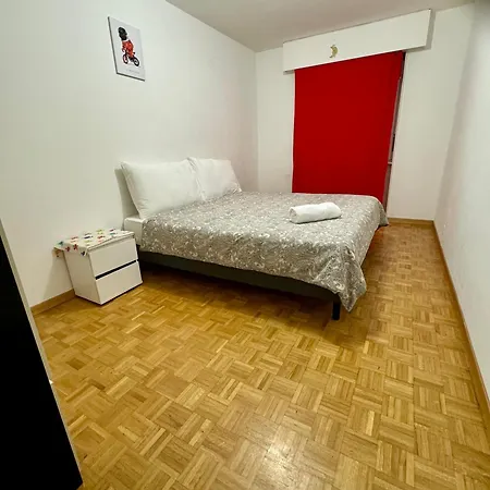 Quarto em Acomodações Particulares La Maison De Voyage Lausana